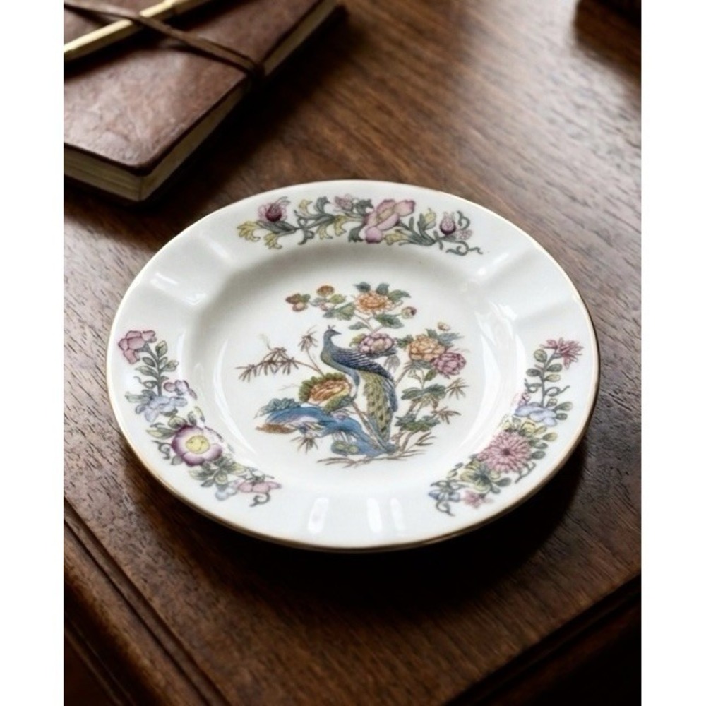 Vintage WEDGWOOD Kutani Crane Trinket Dish / Ashtray Bone China Gold Trim 4.5"